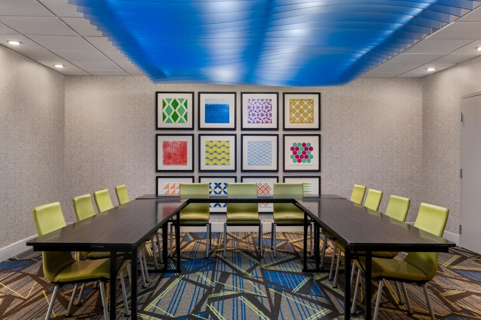 Holiday Inn Express Tallahassee By Ihg Exterior foto